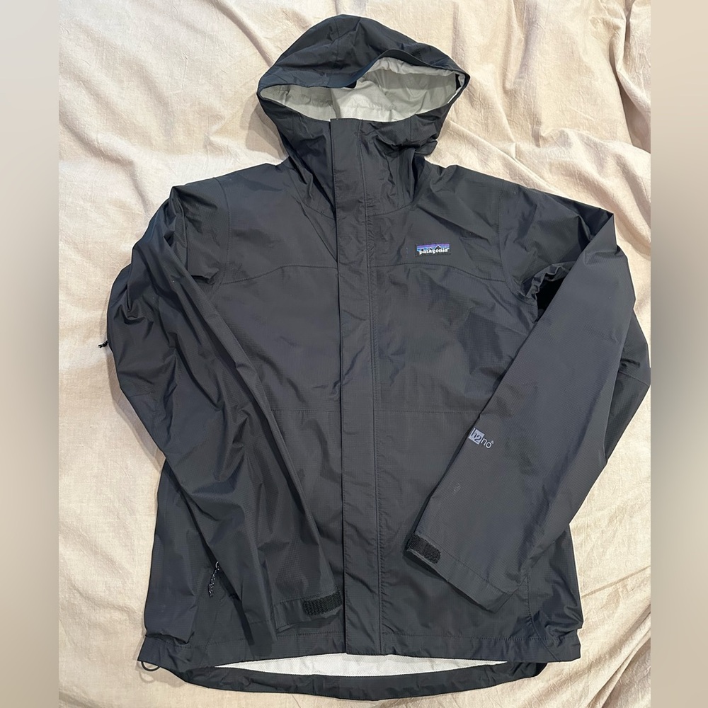 Women’s Patagonia Raincoat
